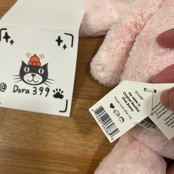 Jellycat Authentic Medium Bashful Pink Bunny – New with tag - Picture 4 of 5